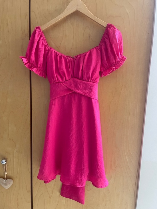 Streetwear Society Dresses & Skirts - Streetwear Society Fuchsia Puff-Sleeve Mini Dress